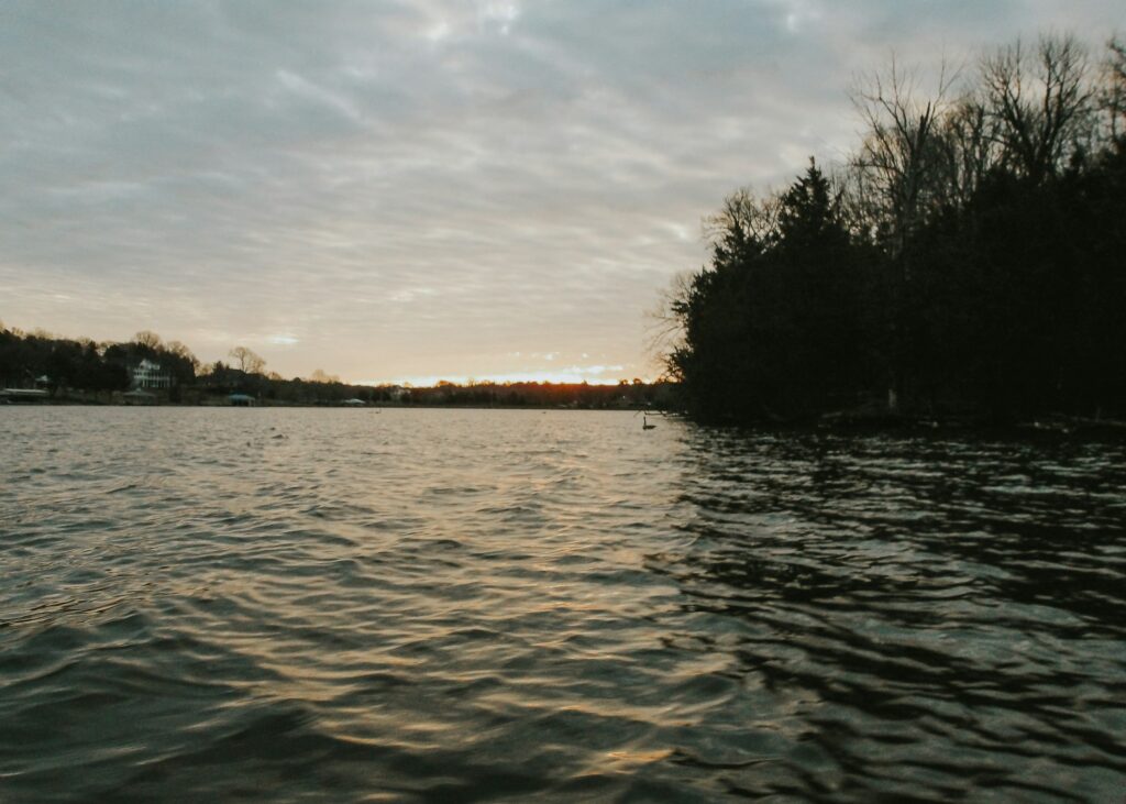 Kodak PIXPRO WPZ2 sample photo of a lake at dusk