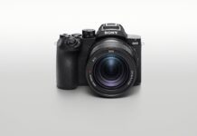 Sony RX10 V Review: The Best Bridge Camera Has a $2,300 Problem Sony RX10 V official front view