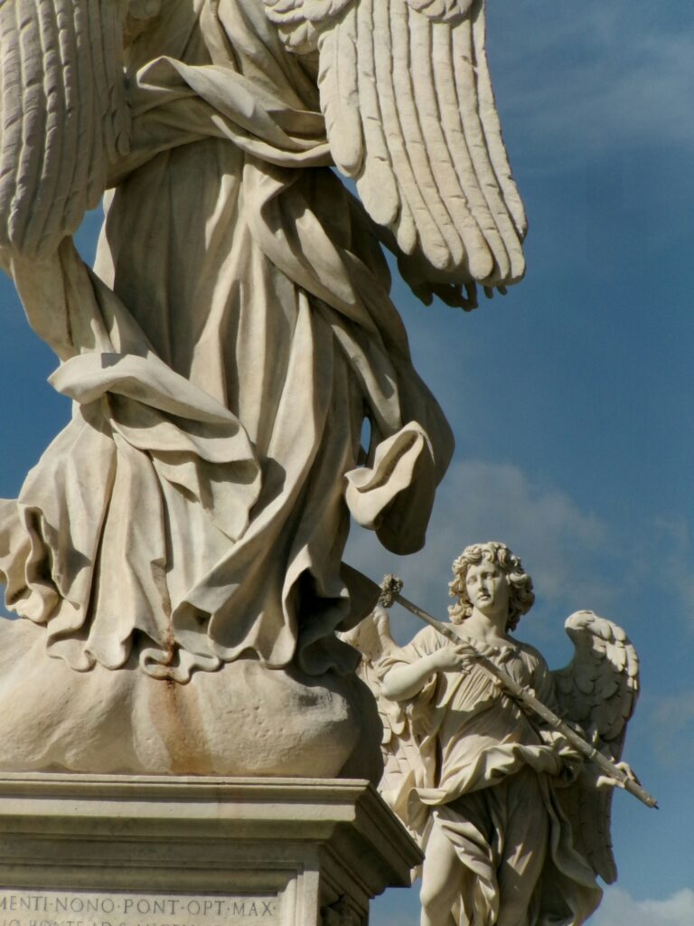 Kodak Pixpro FZ55 sample photo showing detail in a stone statue